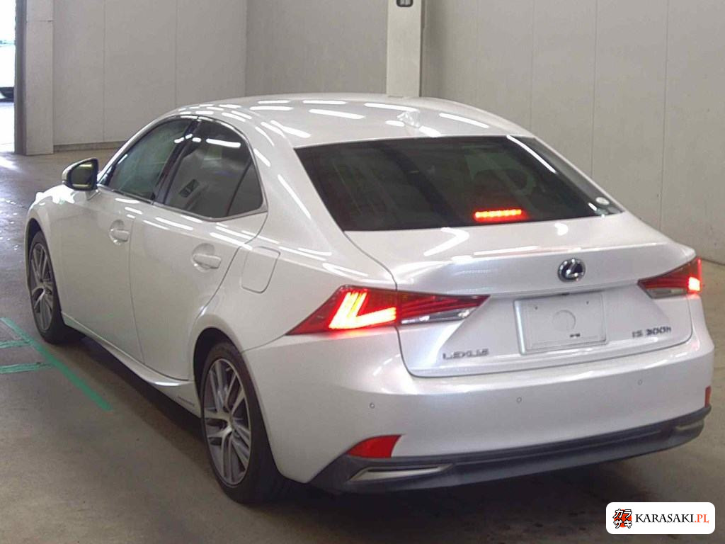 2017 Lexus Is 4D IS300H Version L 2