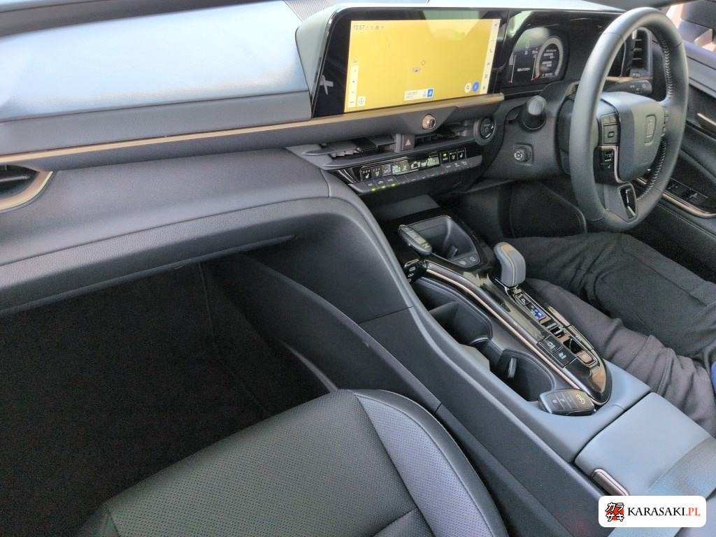 2024 Toyota Crown Crossover 4WD Z 5