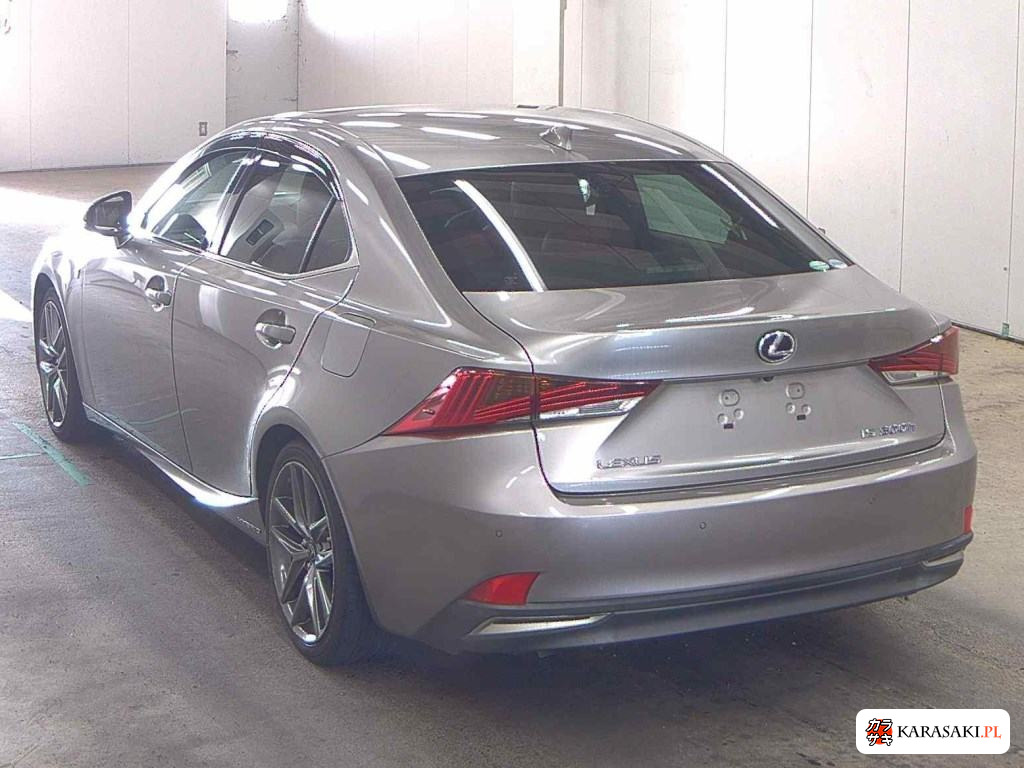 2017 Lexus Is 4D IS300H F Sport 2