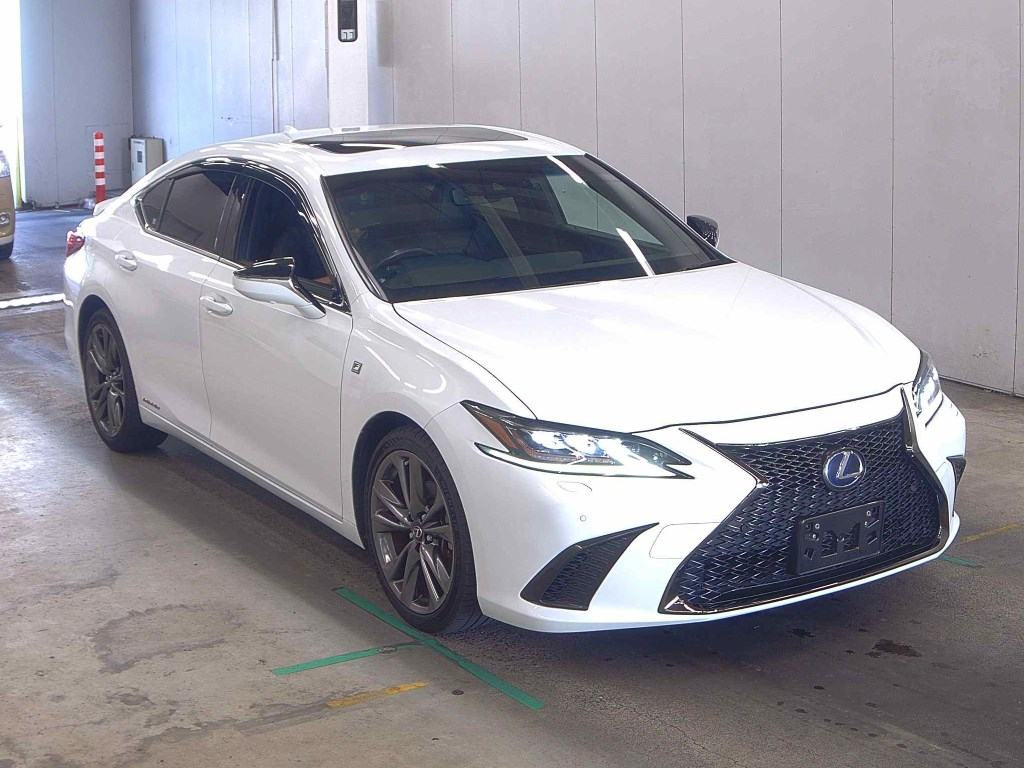 Lexus Es 2020 z aukcji japońskiej