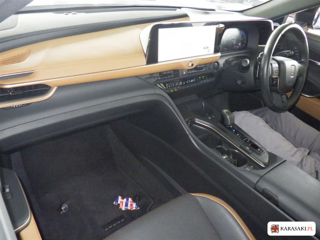 2023 Toyota Crown Crossover 4WD RS Advanced 5