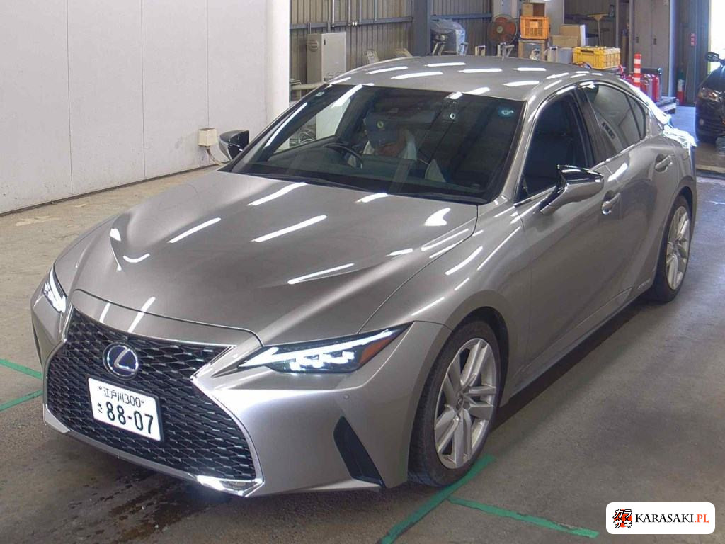 2021 Lexus Is 4D IS300H 3