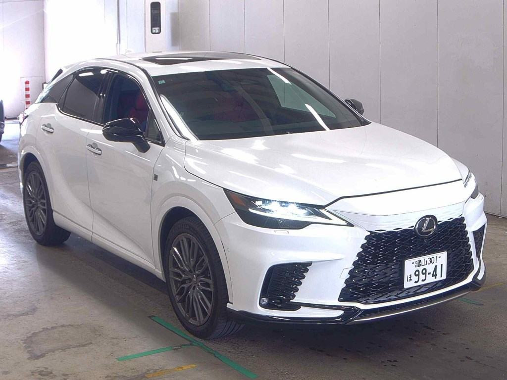 Lexus RX 2024 z aukcji japońskiej
