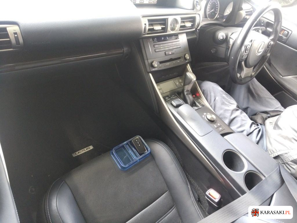 2016 Lexus Is 4D 4WD IS300H 5