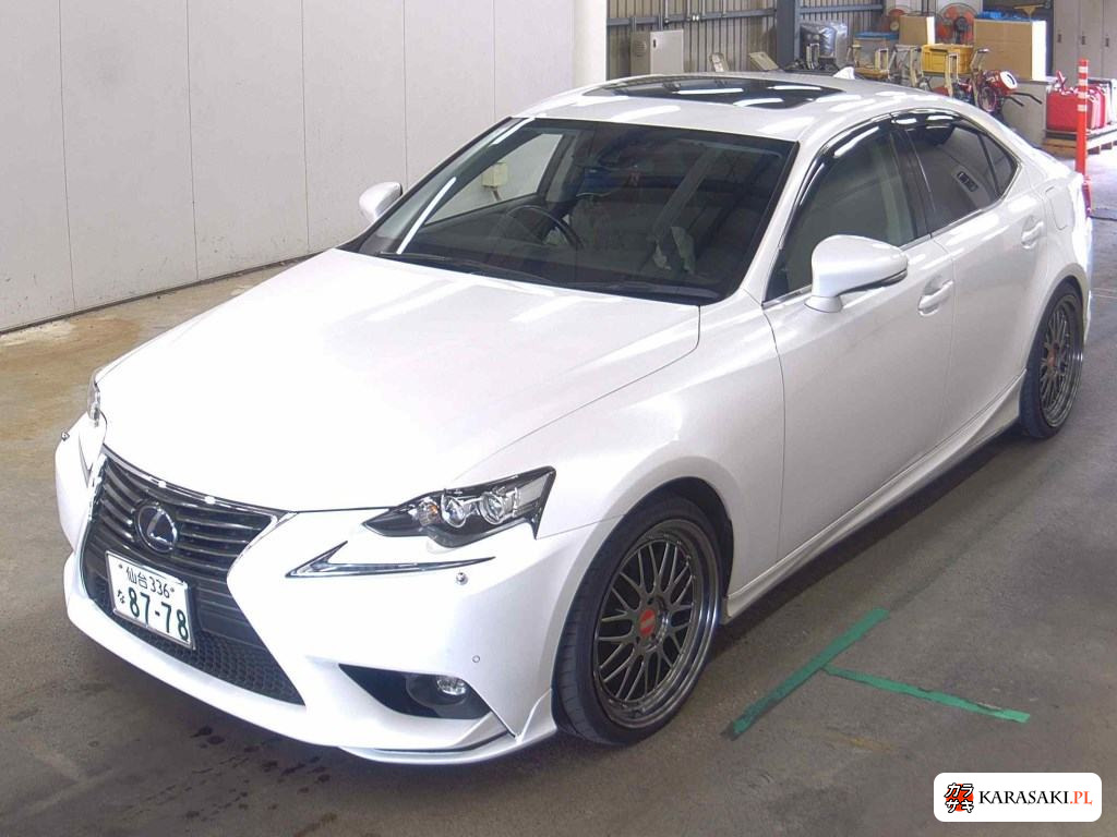 2016 Lexus Is 4D 4WD IS300H 3