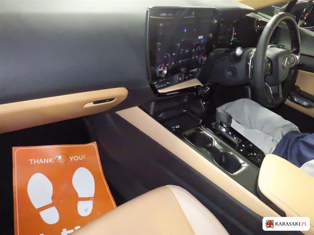 2023 Lexus NX NX350H Version L 5