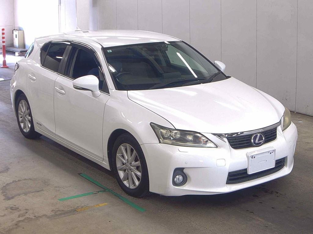 Lexus CT 2013 z aukcji japońskiej