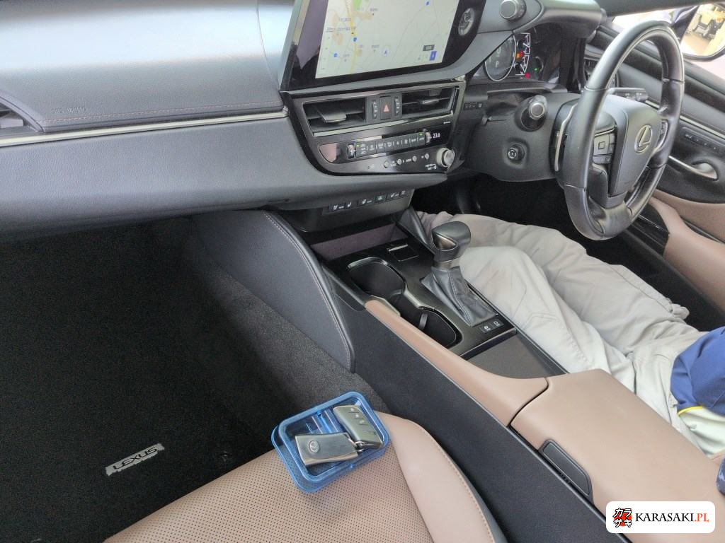 2024 Lexus Es ES300H 5