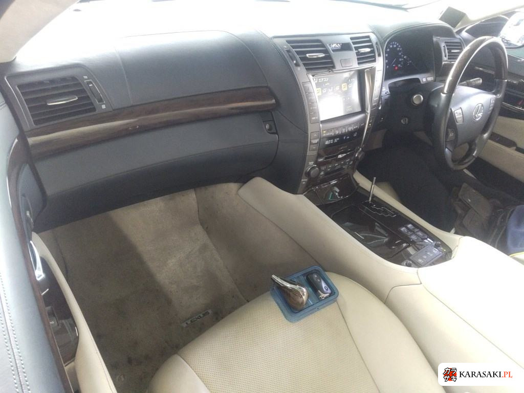 2007 Lexus LS 4WD LS600HL 5