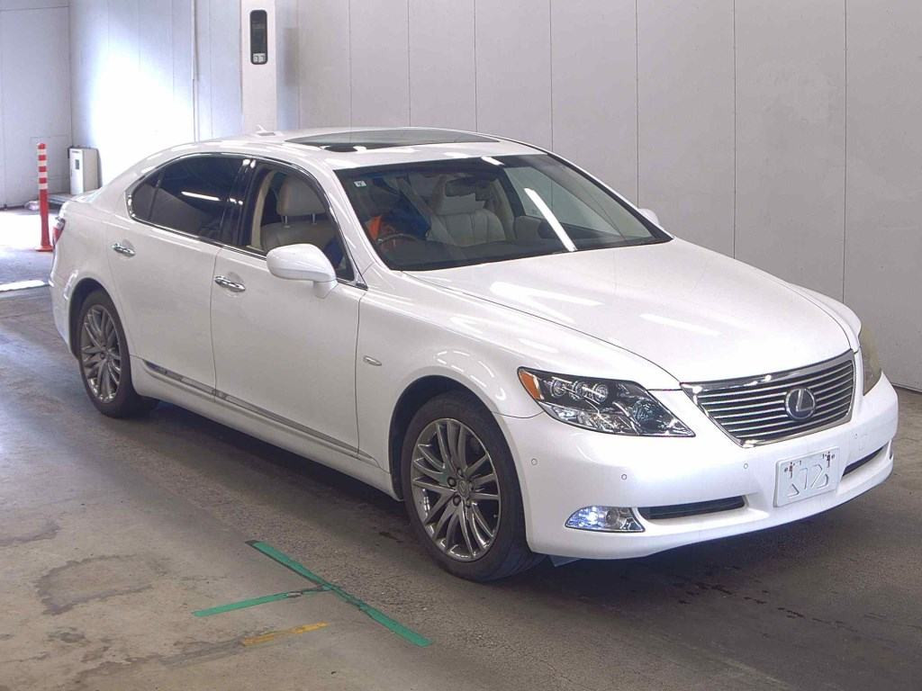 Lexus LS 2008 z aukcji japońskiej