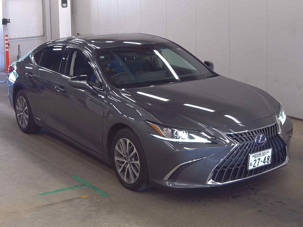 Lexus Es 2022 z aukcji japońskiej