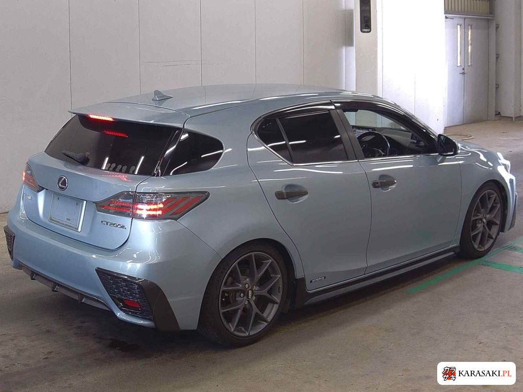 2011 Lexus CT CT200H Version C 4
