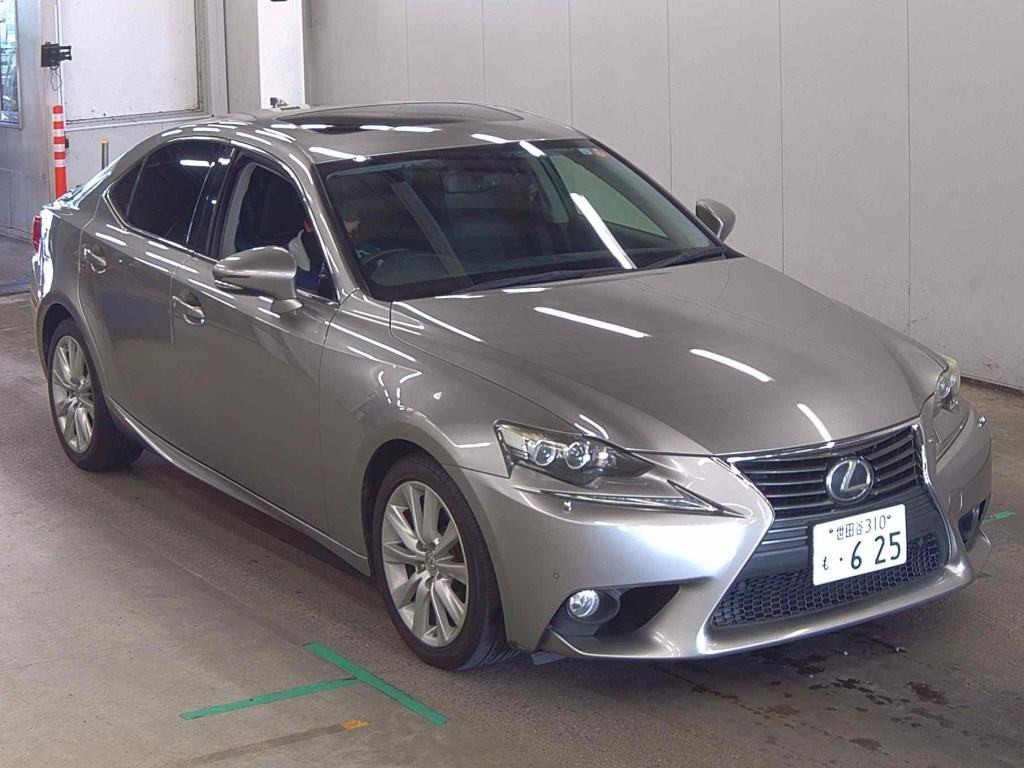 Lexus Is 2013 z aukcji japońskiej