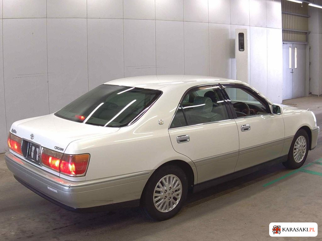 2001 Toyota Crown 4D Royal Saloon Premium 21 4