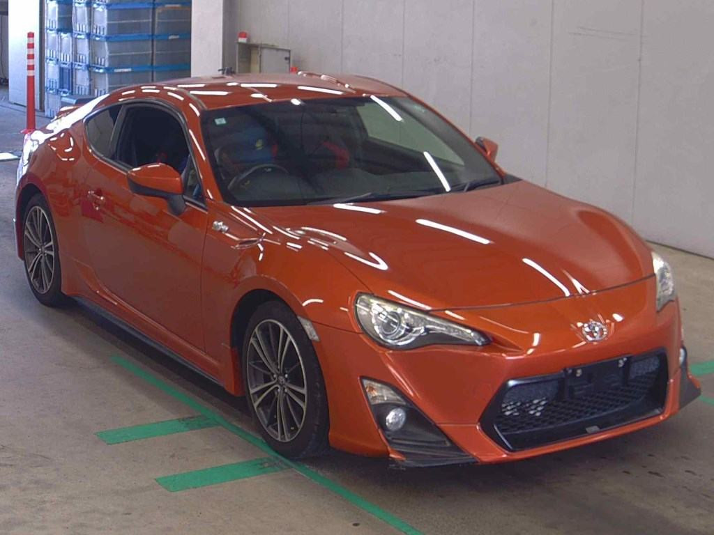 Toyota 86 2013 z aukcji japońskiej