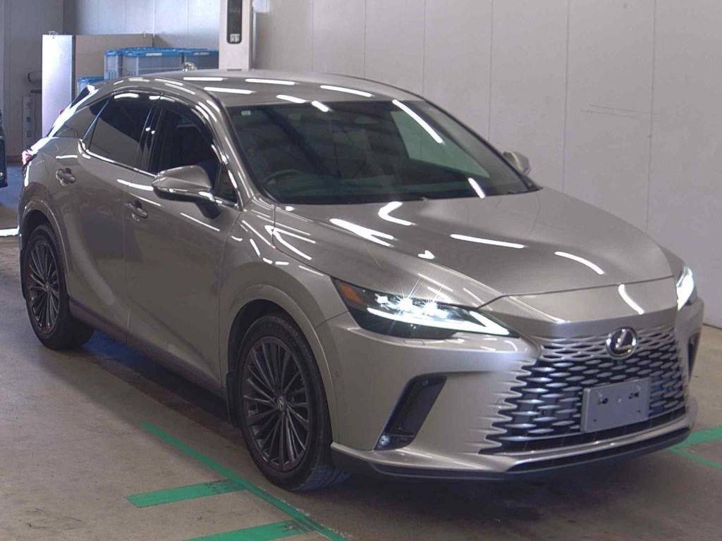 Lexus RX 2023 z aukcji japońskiej