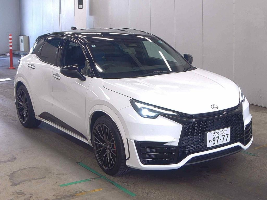 Lexus LBX 2025 z aukcji japońskiej