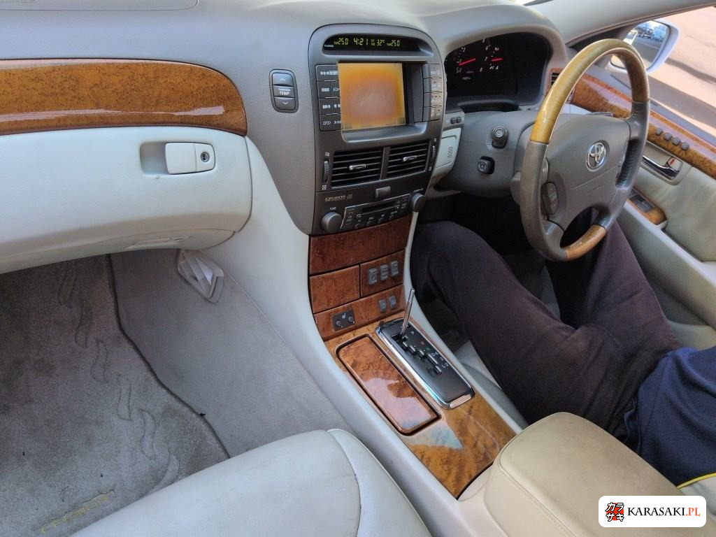 2001 Toyota Celsior C Version 5