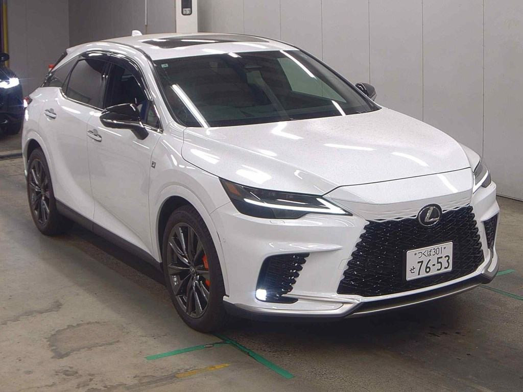 Lexus RX 2025 z aukcji japońskiej
