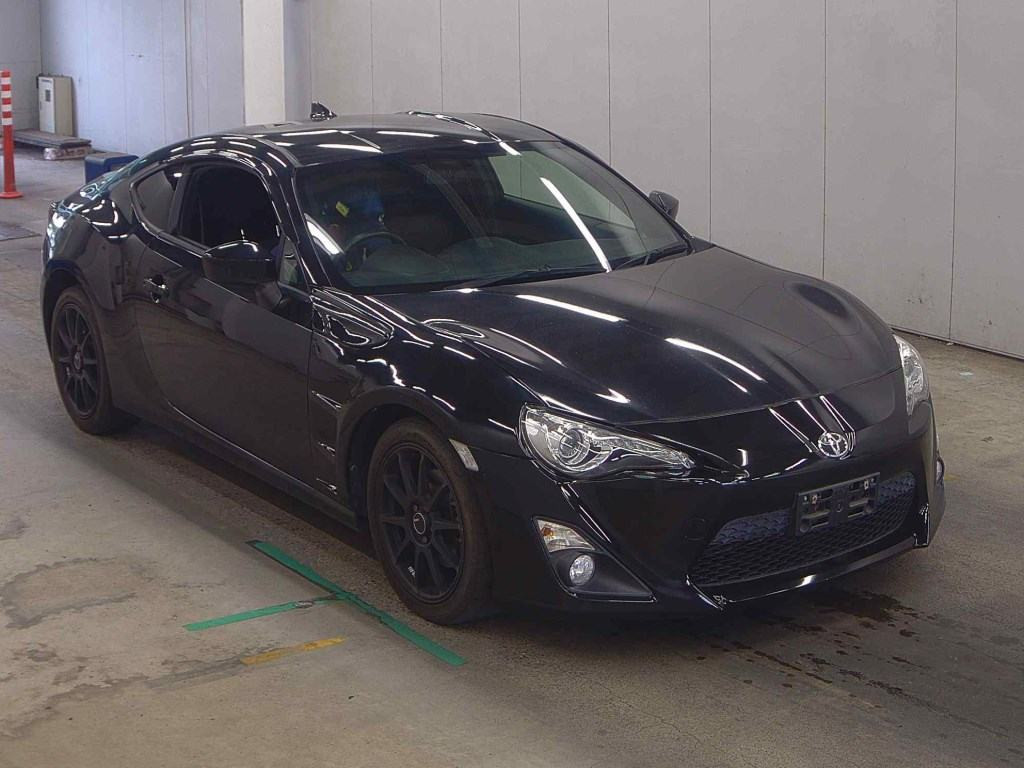 Toyota 86 2015 z aukcji japońskiej
