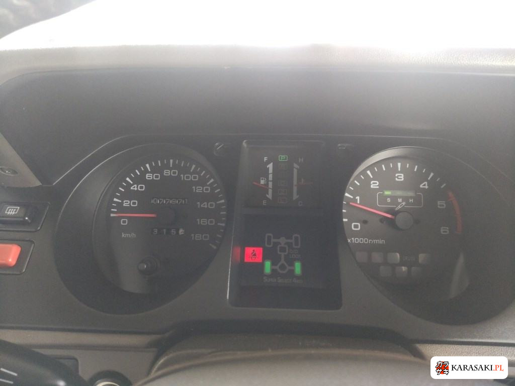 1995 Mitsubishi Pajero 5D 4WD 6