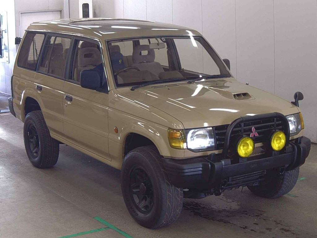 Mitsubishi Pajero 1995 z aukcji japońskiej