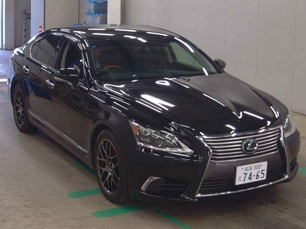 Lexus LS 2016 z aukcji japońskiej
