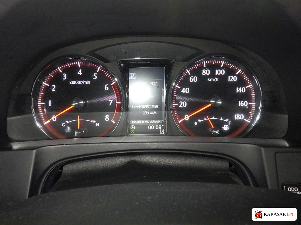 2016 Toyota Crown 4D Athlete S-T 6