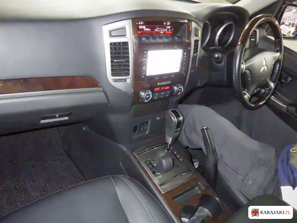 2016 Mitsubishi Pajero 5D 4WD Long Super Exceed 5