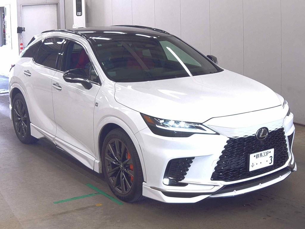 Lexus RX 2025 z aukcji japońskiej