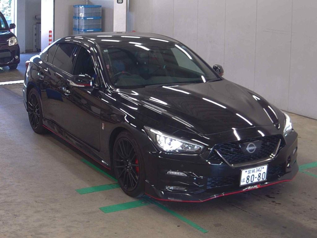 Nissan Skyline 2024 z aukcji japońskiej