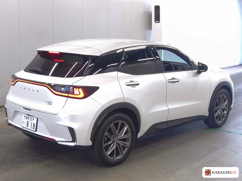2024 Lexus LBX 4WD Relax 4