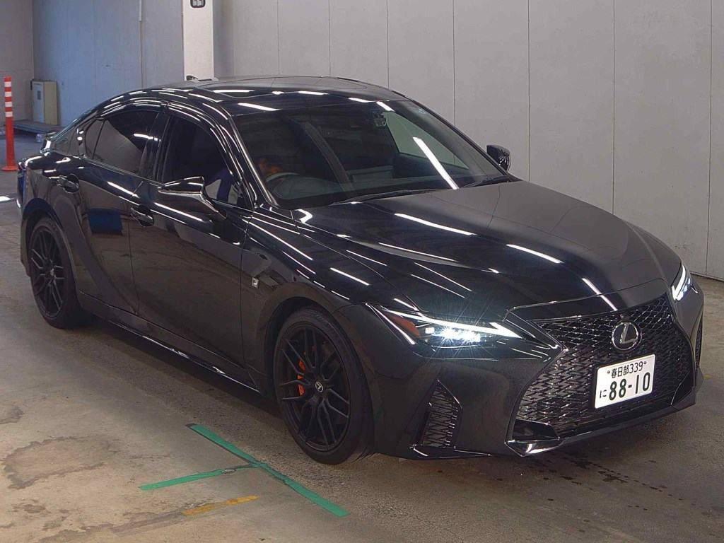 Lexus Is 2023 z aukcji japońskiej