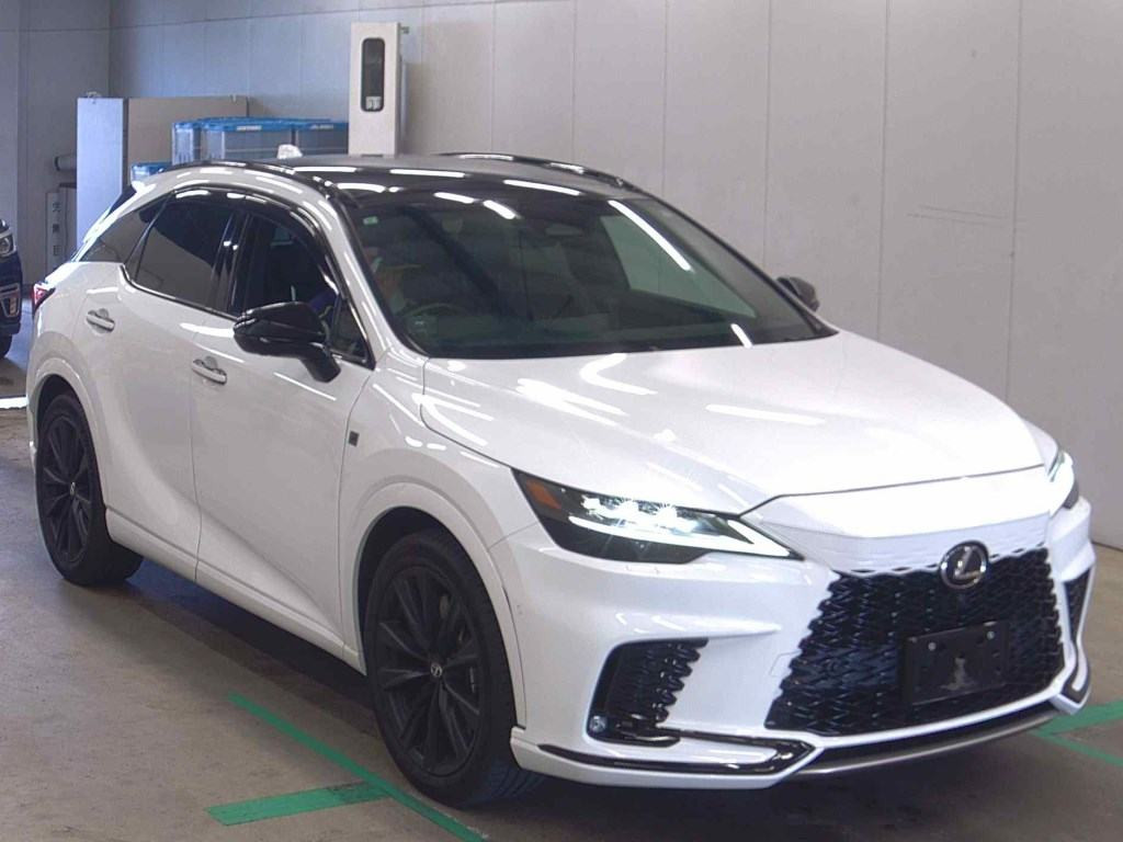 Lexus RX 2023 z aukcji japońskiej