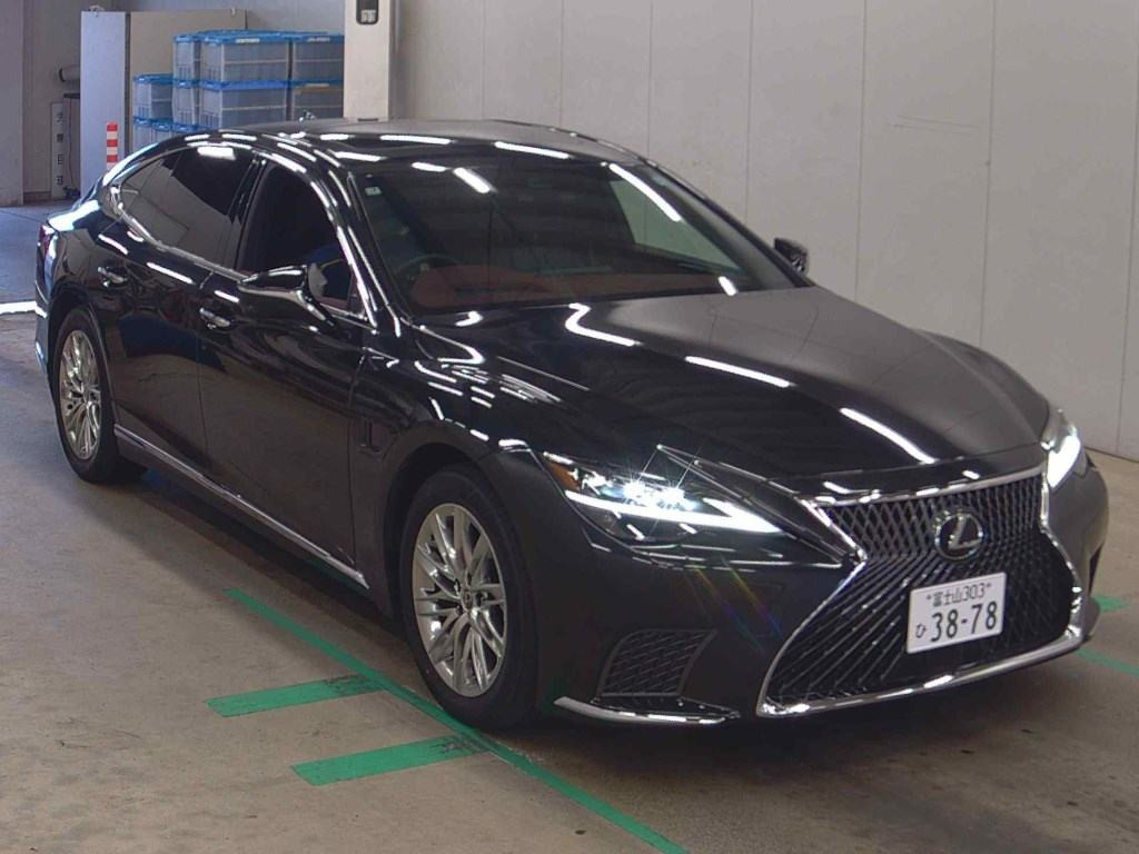 Lexus LS 2023 z aukcji japońskiej