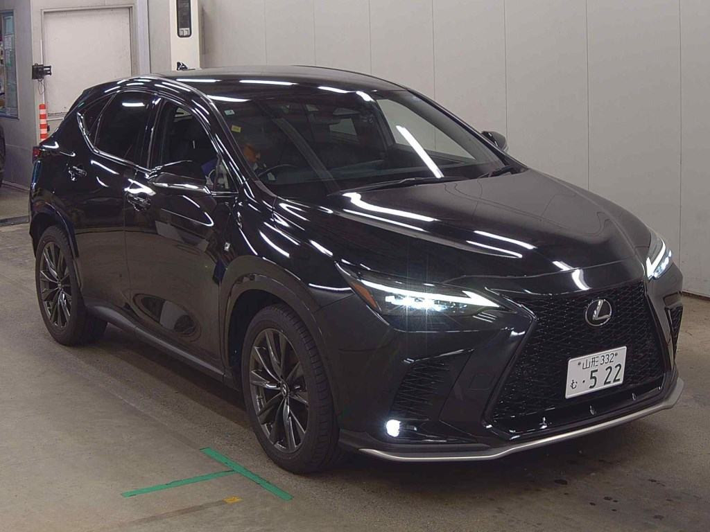 Lexus NX 2023 z aukcji japońskiej