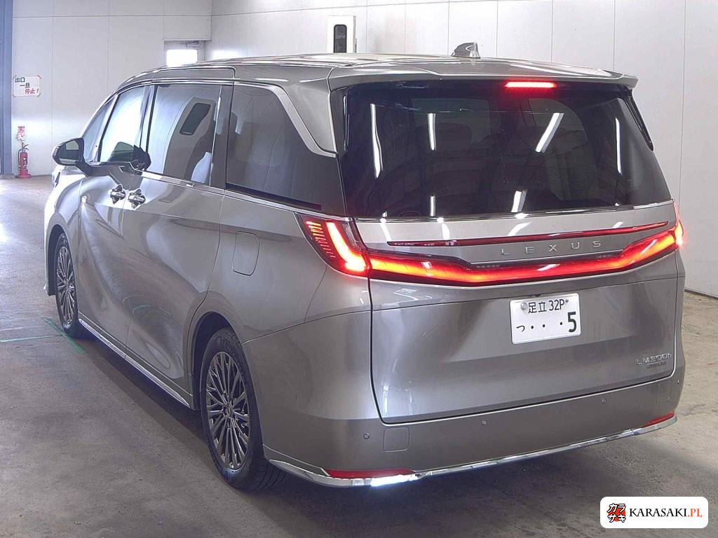 2025 Lexus LM 4WD LM500H Version L 2