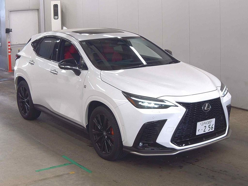 Lexus NX 2024 z aukcji japońskiej
