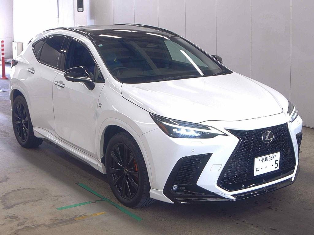Lexus NX 2024 z aukcji japońskiej