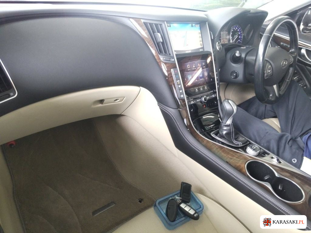 2014 Nissan Skyline 4D 350GT Hybrid Type P 5