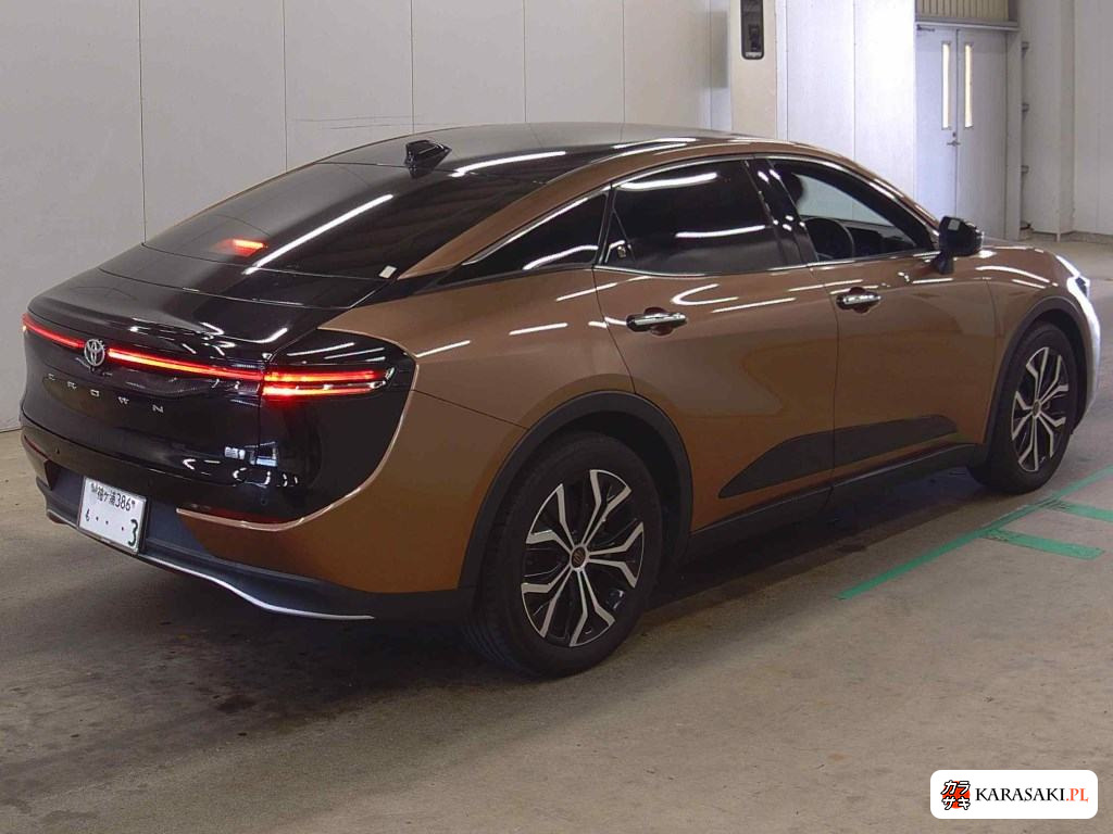 2023 Toyota Crown Crossover 4WD G Advanced 4