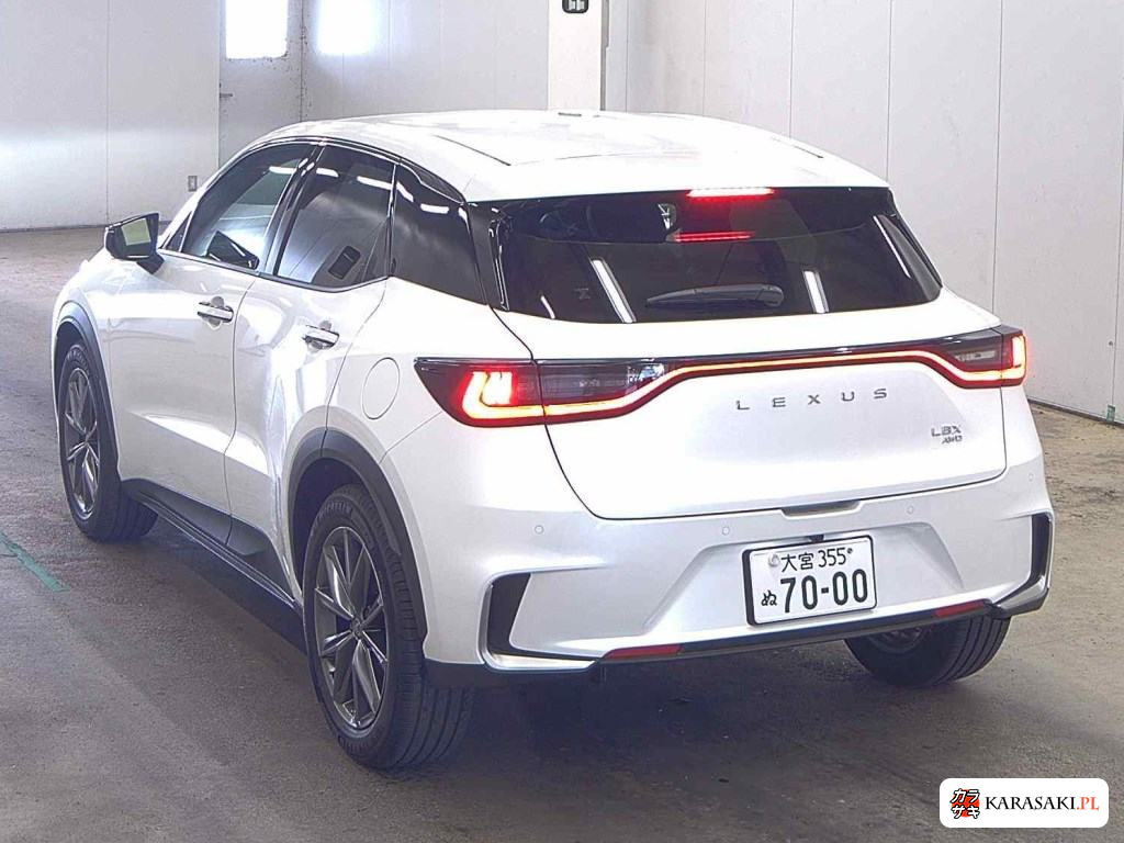 2026 Lexus LBX 4WD Relax 2