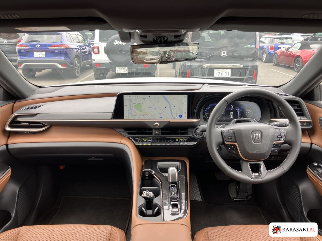 2026 Toyota Crown Estate 5D 4WD Z(hev) 14
