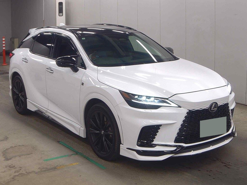 Lexus RX 2023 z aukcji japońskiej