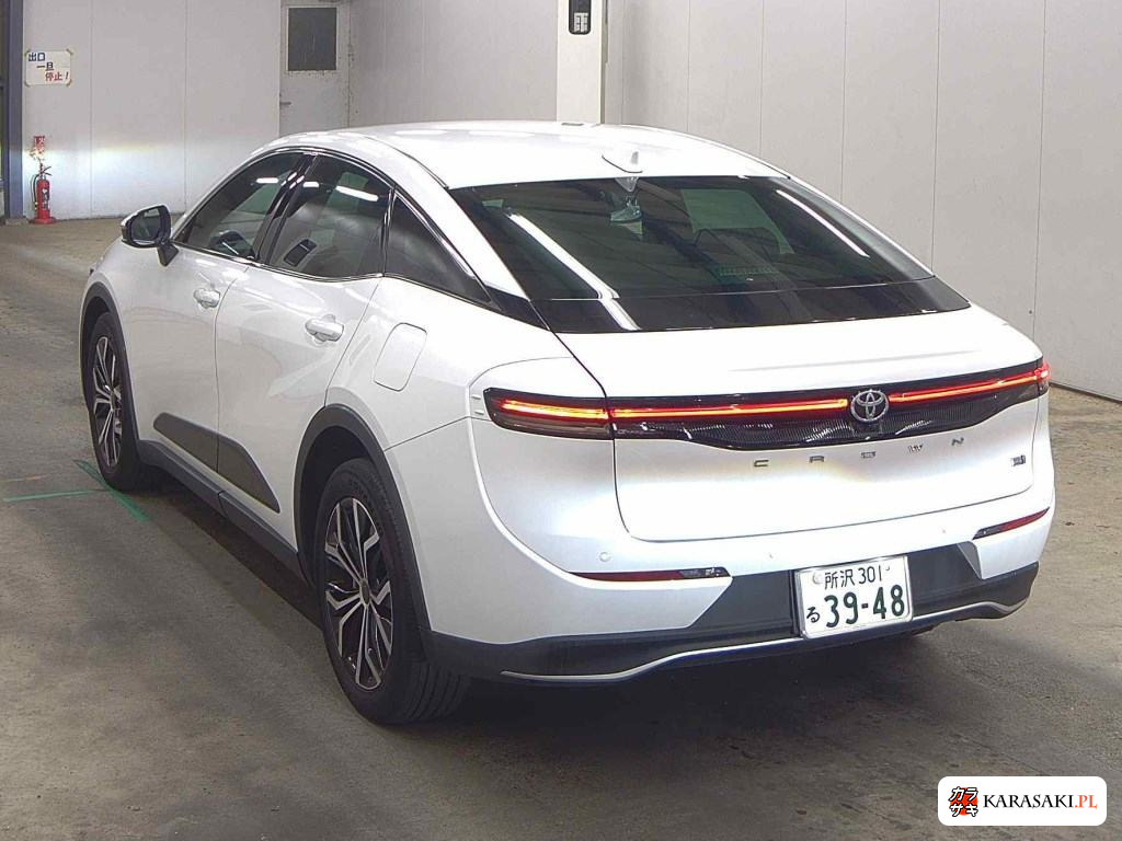 2022 Toyota Crown Crossover 4WD G Advanced 2