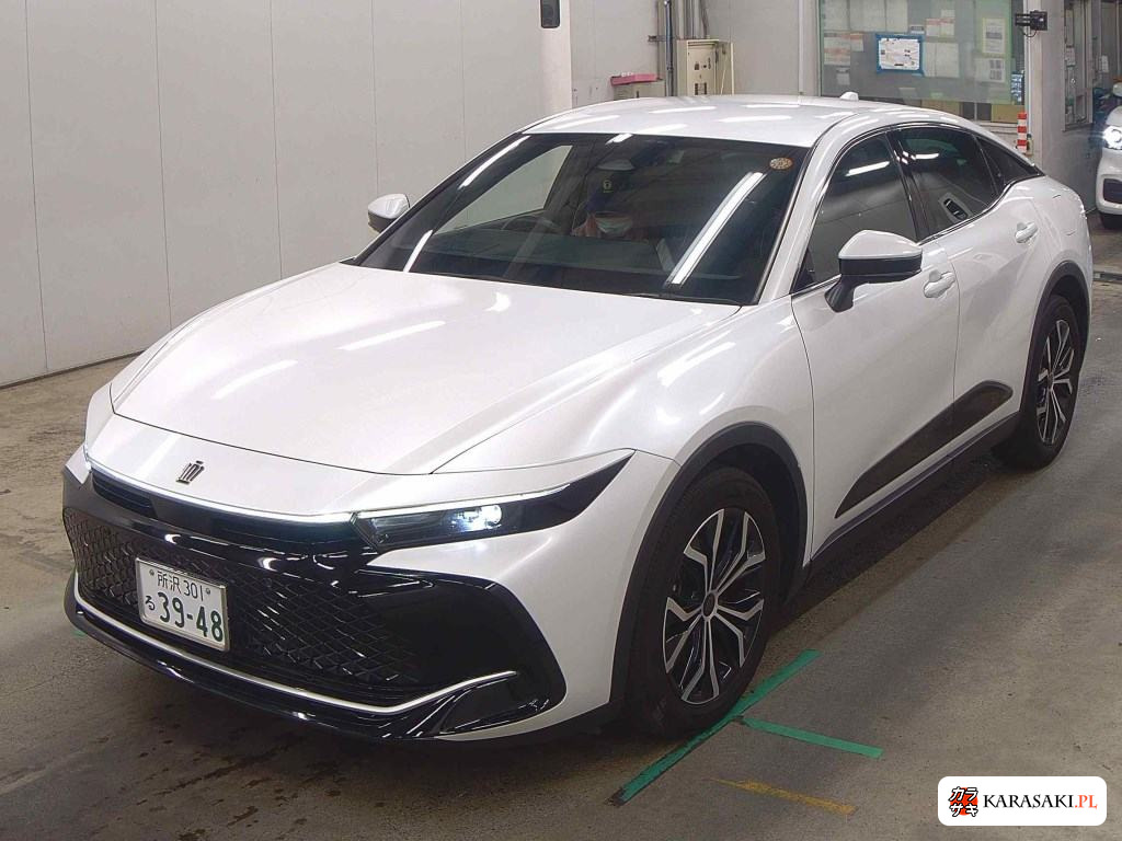 2022 Toyota Crown Crossover 4WD G Advanced 3