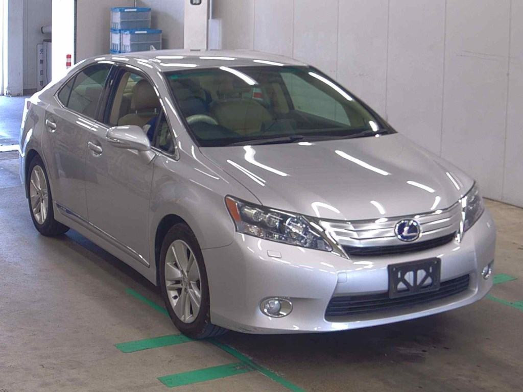 Lexus HS 2010 z aukcji japońskiej