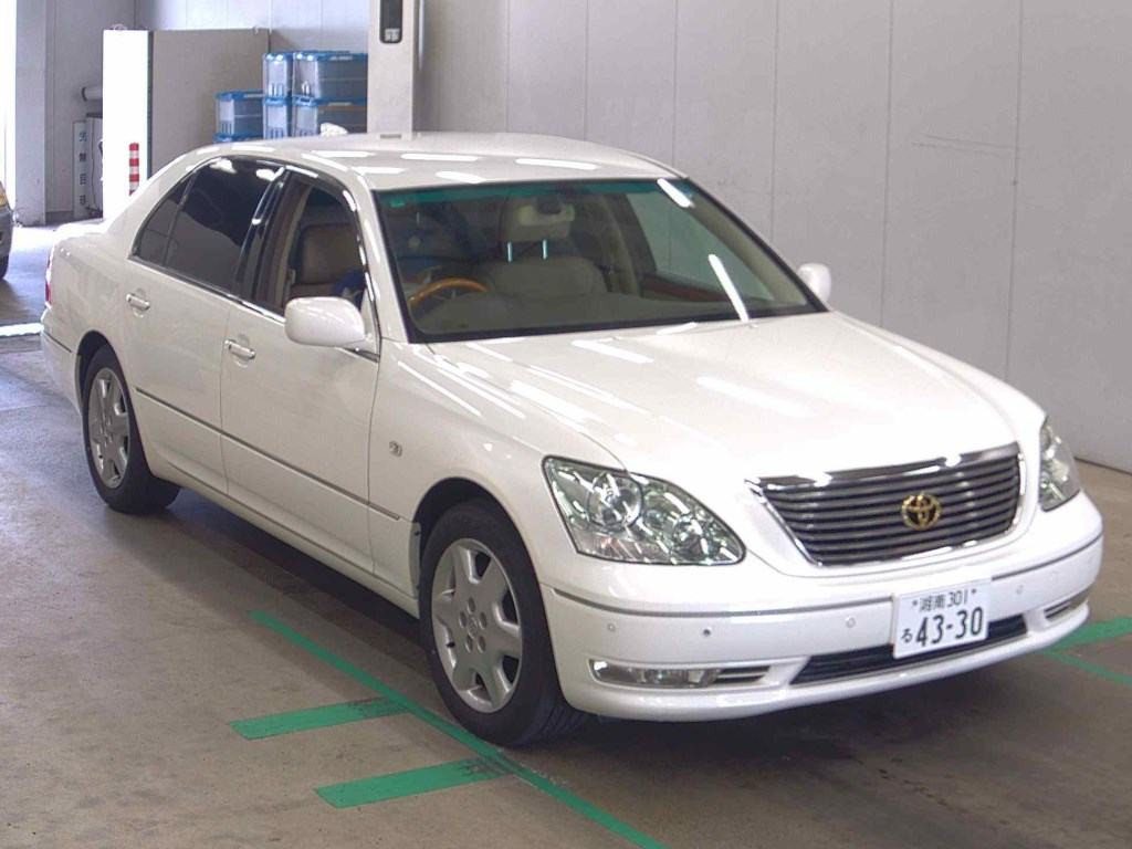 Toyota Celsior 2005 z aukcji japońskiej
