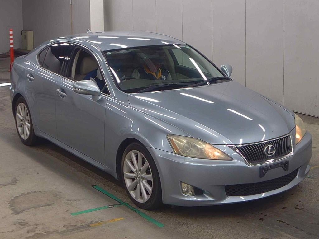Lexus Is 2009 z aukcji japońskiej