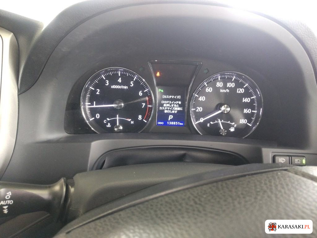 2013 Toyota Crown 4D Royal Saloon G 6